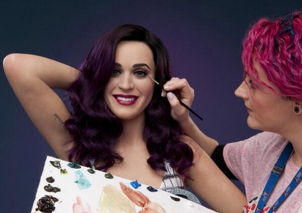 Noticias » Katy Perry News [III]  - Página 6 BjCdqRDIYAAS8Cl