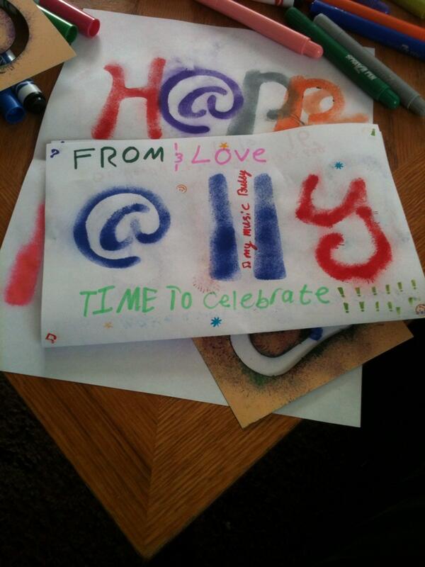 cookiethief98's tweet photo. Part 3 of my best friends bday card http://t.co/anzePYouTt