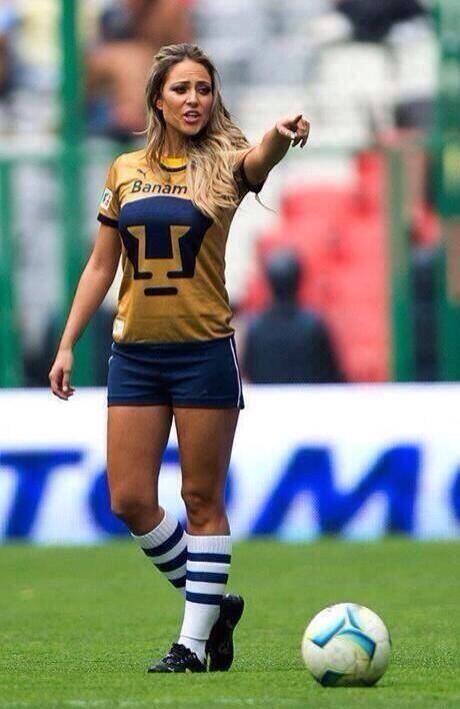 ODDSbible's tweet photo. Let me introduce you to Vanessa Huppenkothen... http://t.co/QXDOIU5rpX