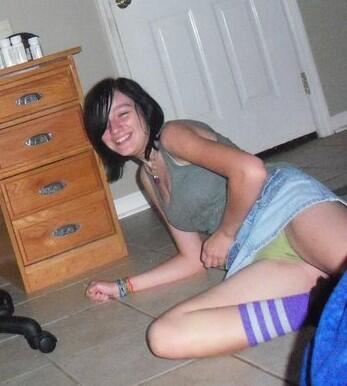 CandidKings's tweet photo. #candidcamera #candid #hot #babe #sexy #voyeur @ http://t.co/OfDuA8hy5A http://t.co/zJqQqoWjYU