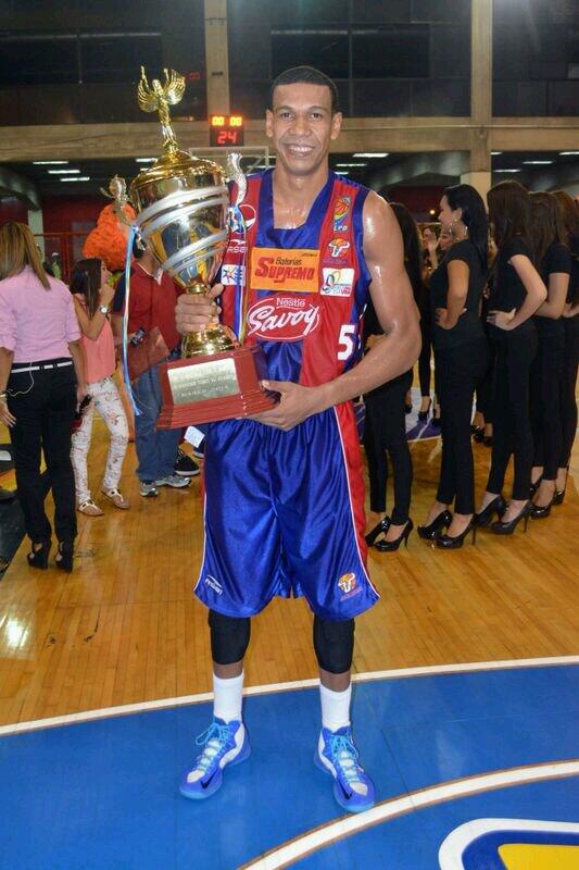 Alejandro barrios (@tapipabarrios) on Twitter photo 