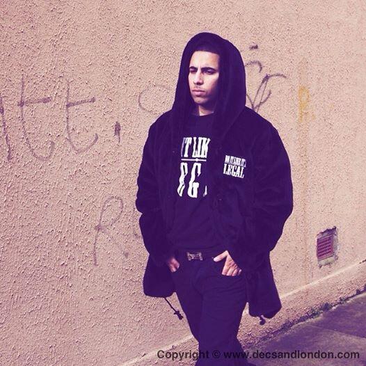 JenJenLdn's tweet photo. RE-TWEET A FRIEND WHO WOULD WEAR THIS   http://t.co/DrwMaPF47B