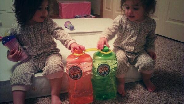PetherikaProbs's tweet photo. Couldn't think of a better way to celebrate PetherikaProblems' return than with 4 gallons of bubbles! #wasteofmoney http://t.co/gS9EBaWMQa
