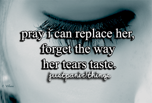 justpanicthings tweet picture