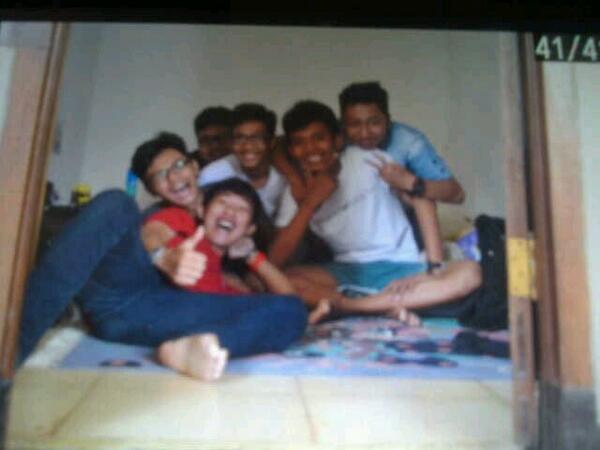 Markas Besar Watas (@watasfams) on Twitter photo 