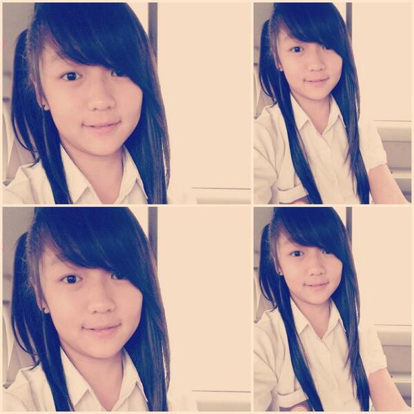 des_JB's tweet image. pergi sekolah :)