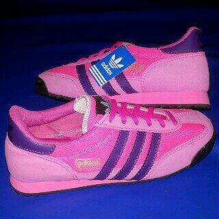 KTB_ID's tweet photo. Adidas Dragon Woman only 230k http://t.co/NWeW0fRzuq