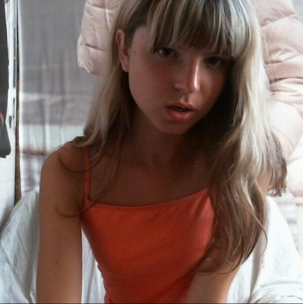 #76000 image