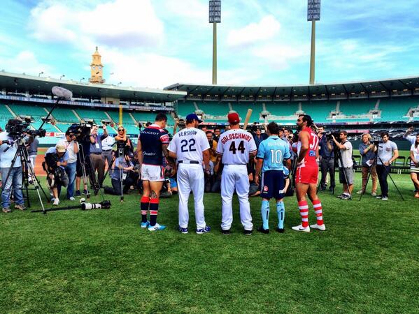 Dodgers's tweet photo. Scrum for @ClaytonKersh22, Paul Goldschmidt and Aussie stars Sonny Bill Williams, Adam Goodes &amp; Allesandro del Piero: http://t.co/wPDrOPLIxS