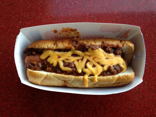 TRYITORDIET's tweet photo. &amp;nbsp;

Sonic Burger used to be only in Fullerton, CA in the Orange County area. It would be packed because it ... http://t.co/mkwRsoLwdK