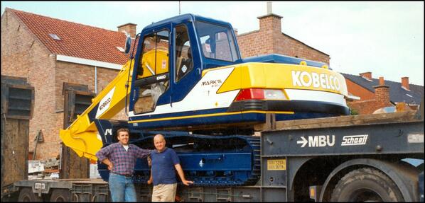 nvdebruycker's tweet photo. MY FIRST KOBELCO 1992 Delporte Belgium
Do you also have a "my first Kobelco" photo? Mail this to info@debruycker.be! http://t.co/wPHDN5DIRE