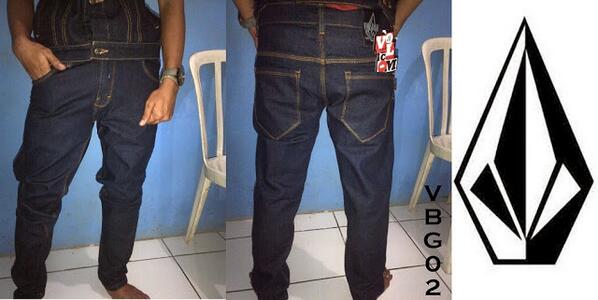 belanjadenim's tweet photo. celana volcom | Rp130rb | size 27-34 | yuk diorder kakak cantik &amp; ganteng :)) http://t.co/IzzKNicPXE