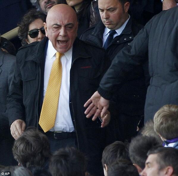 GallianiPhone's tweet photo. Add New Reminder: "NEVER DRINK WITH MALDINI AGAIN." 

Add Second Reminder: "NO MORE GRAPPA AFTER TEN-THIRTY" http://t.co/8UcyVD0Rng
