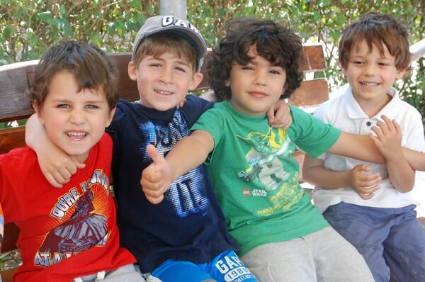 Greenwood Summer School kayıtları devam ediyor.Dönem bilgileri için info@greenwoodcamp.com adresinden ulaşabilirsiniz