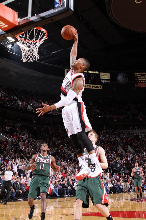 NBA's tweet photo. The @TrailBlazers' @wessywes2 dumps it off to @Dame_Lillard to lead Tuesday's Top 10 Plays: http://t.co/tRhmHgitme http://t.co/ddhJcvjFZN