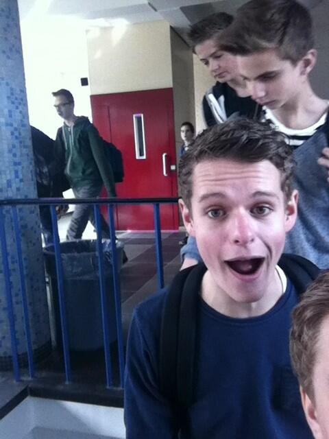 Selfieboyccc's tweet photo. #hi #hetccc #SLAMSchoolawards #slamfm http://t.co/R3U2JIk6CG