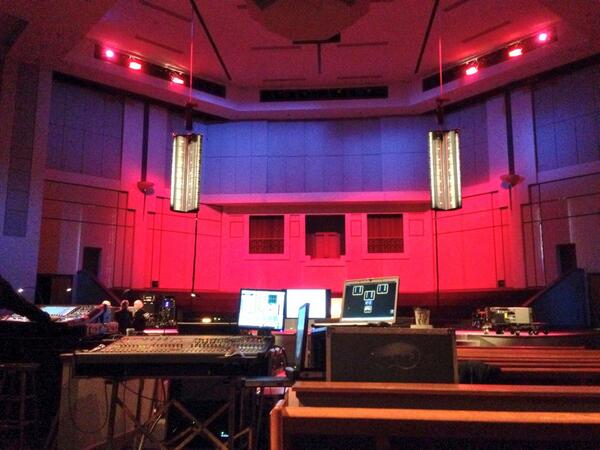 Brantley37209's tweet photo. Anya! @easternacoustic http://t.co/D7rexKEIok