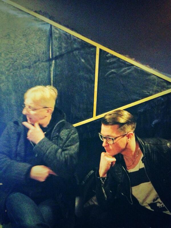 Having a good think with <a href="/Rat_Scabies/">Rat Scabies</a>