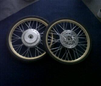 Warna_Cornering's tweet photo. Fs takasago ring 17 gold 1.20-1.40 call 082117997634-2722a55a http://t.co/7Qg9YQWw8y