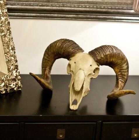 MAISON PRIVÉE tweet media