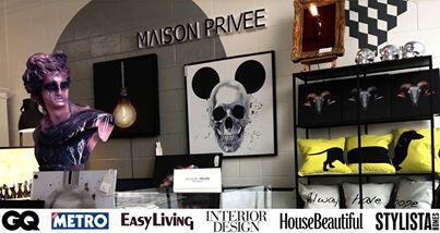 MAISON PRIVÉE tweet media