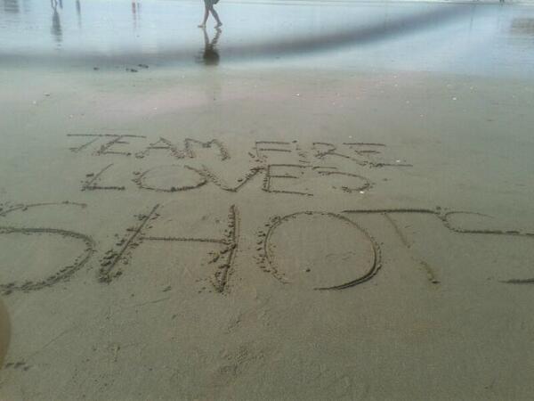 TheTeamFire's tweet photo. TEAM FIRE LOVES @shots! Follow us @John please:)♥ http://t.co/CFMz2ba4MN