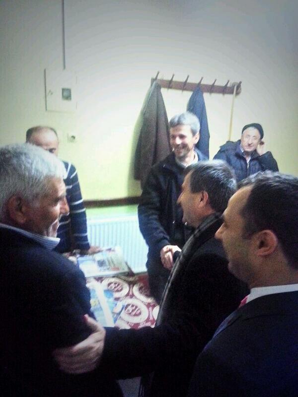 Yıldırım'da ziyaretlere devam. <a href="/AhmetGunsen/">Ahmet Günşen</a>  ve <a href="/tunabeklevic/">Tuna Beklevic</a>  güler yüzlerle karşılandı. <a href="/oguz_kose/">Oğuz Köse</a> <a href="/EyupUgurluel/">Eyüp Uğurluel</a>