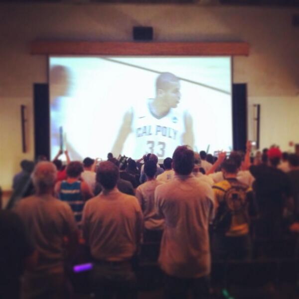 CalPoly's tweet photo. Let's go Poly! #mustangmarchmadness http://t.co/lrAscIaxqM