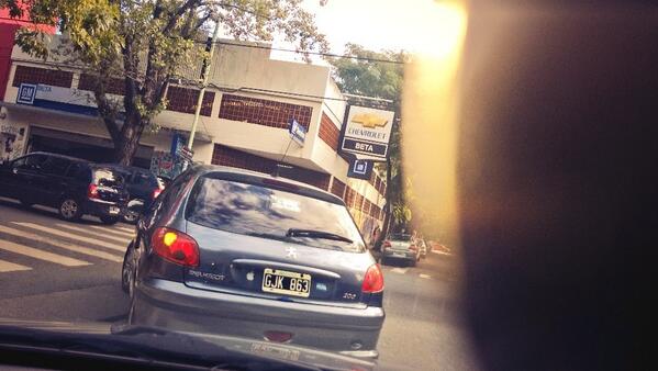 No podías poner la P en otro lugar, ¿no? #genio al volante