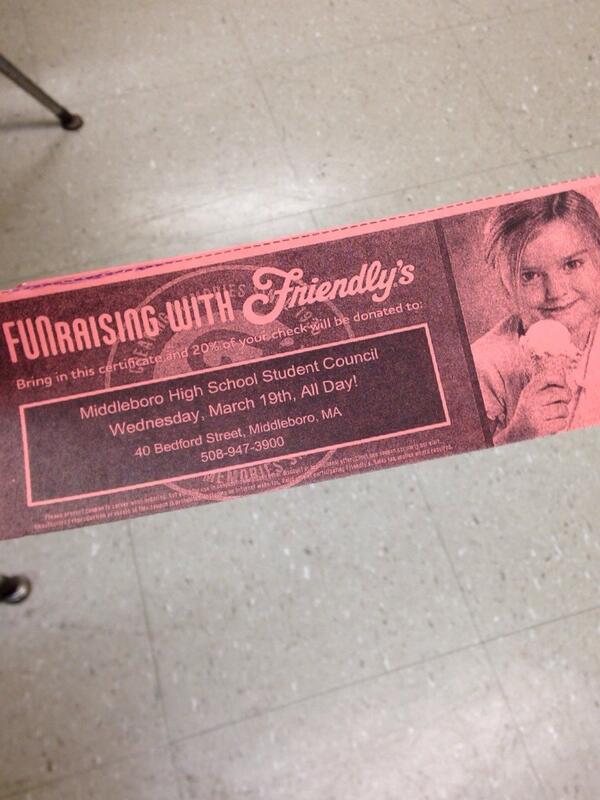 Everyone being your friends and family to Friendlys tonight!!!