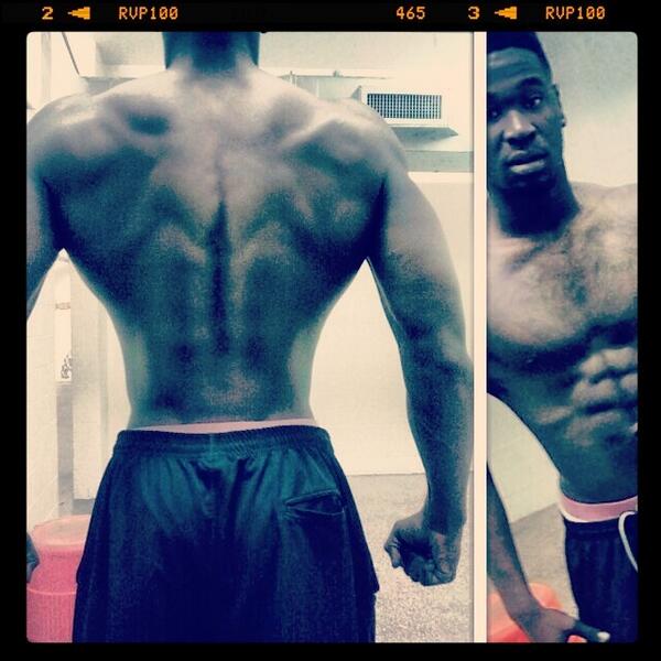 Workouts Be Getting Me Right Omm B . Shoulder finally getting back Right . Thanking The Man Up Above . ;)