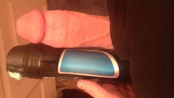 thebestvers's tweet photo. "@TRIPPYSHITYO: @CocksDaily (: http://t.co/tHuRZtqg6g"mmmm que gruesa, deliciosa!!!