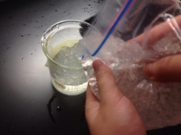 ScienceClubGFSS's tweet image. Today, we discovered some interesting chemicals in a baby's diaper. Come join us next Wednesday for more experiments