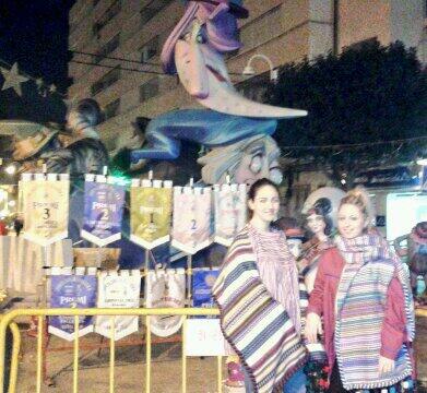 noemii_bm's tweet photo. Joooo por qué las fallas duran tan poco ? :( @claudiacaudeli http://t.co/Gv0ir7o6FK