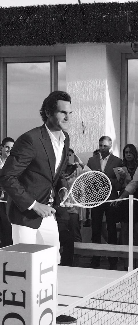 rogerfederer's tweet photo. At the @MoetUSA #tinytennis event #fun #different #miamistyle http://t.co/vgL5KYIMZJ