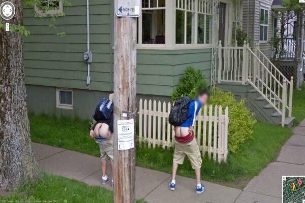 PerfectBedroom_'s tweet photo. Hilarious Google Street View Pics http://t.co/fMwZVLHEH4 http://t.co/uLEryIjJFM