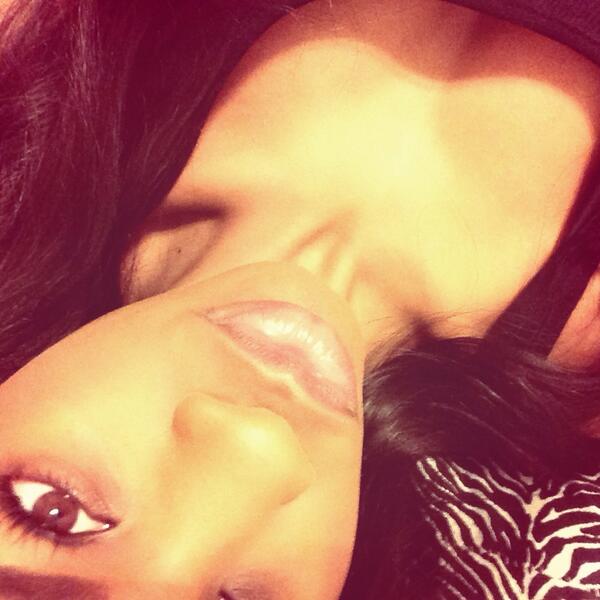 typsygpsy's tweet photo. “@MeThai_dUP: “@T3ddyGrahamm: Quote this with a selfie and make me fall in love...” http://t.co/E7o6nxhPJJ” job well done!
