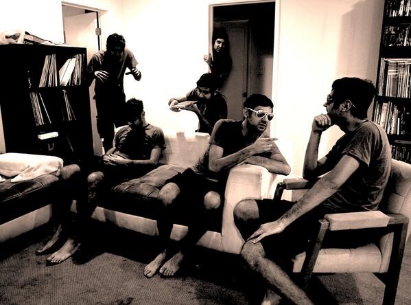 raiz_droid's tweet image. #photoshopflow lol