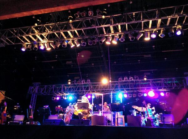 MagnosMusica's tweet photo. #SilvioRodriguez en el Parque La Sauceda en Hermosillo. #Live! #ProducimosConPasión http://t.co/RmNMAjNCb9