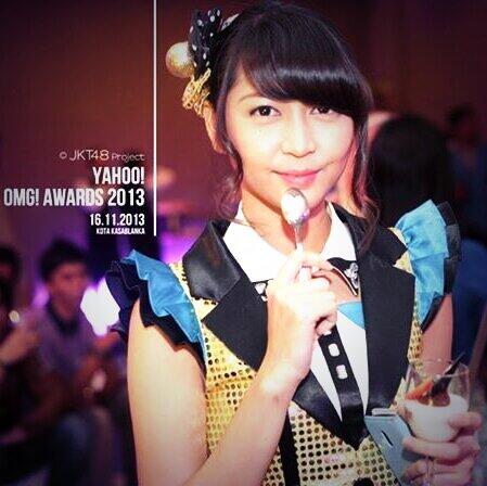 Siaaang ... Hufft panas banget hari nya :( neh supaya ga begitu terasa panas nya, dikasih pict seseorang :D