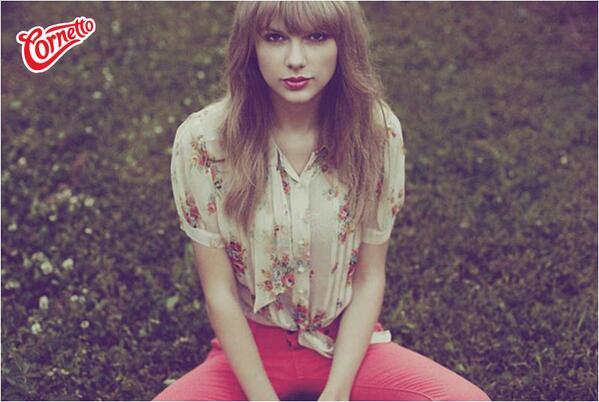 CornettoID's tweet photo. Si cantik Taylor Swift ini memang berbakat. Bukan cuma nyanyi tapi ia menulis lagunya sendiri! http://t.co/oalsO31Q93