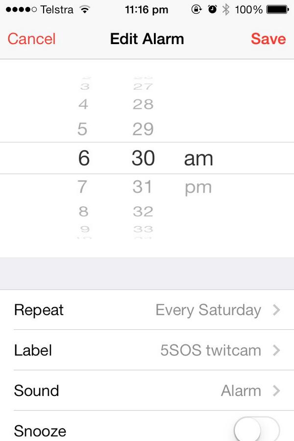 brit5son's tweet image. Now that's what you call real #5sosfam dedication #5sos  #toearlyforthis @5SOS