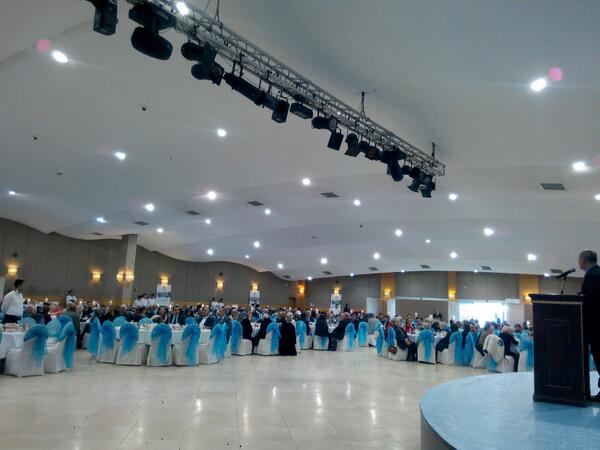 Yaslilar Haf. münasebeti  İ.B.B Kayisdagi Darülacezenin Dern. de kuruma yerleştirdiği yaslilarimiz  yemekteyiz.