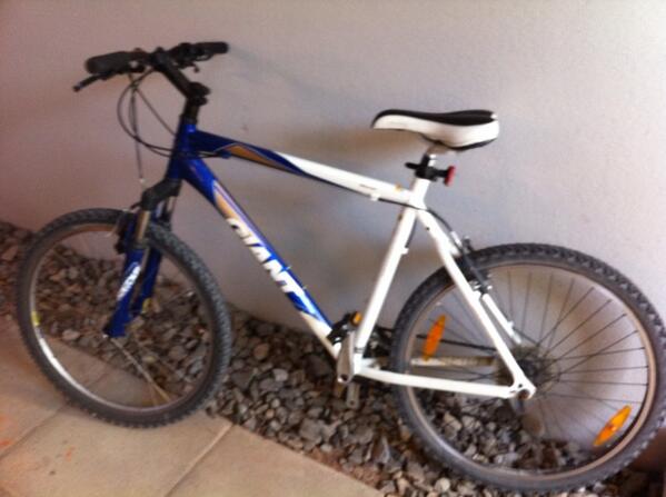 HGSuperMovers's tweet image. Switzerland is expensive. So this is my travel hire for the week. #pedalpower