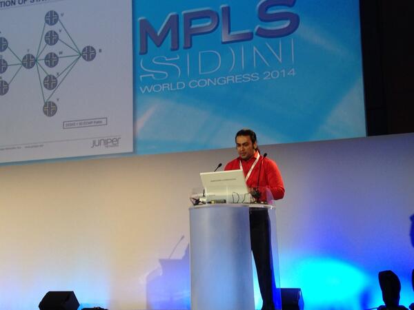NeilPound's tweet image. Segment Routing does not equal IGP plus Labels. Mike Hallers from #LINX and #Juniper&apos;s Vinod Joseph at #MPLSSDN2014