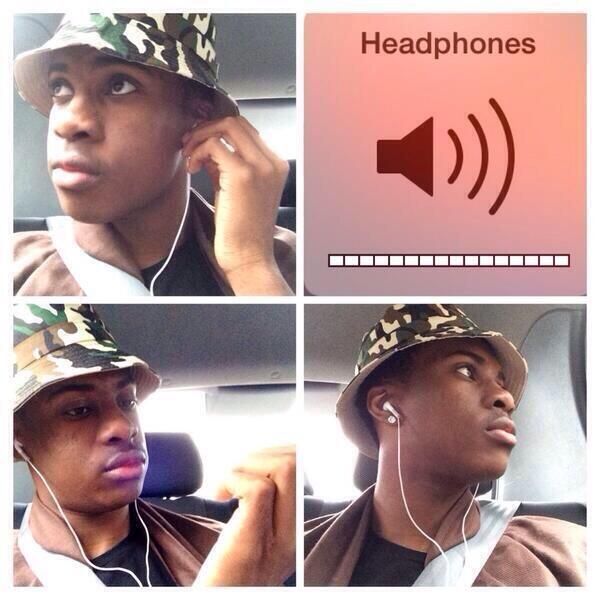 ComedyOnIy's tweet photo. when ur parents start yelling at u in the car http://t.co/tlwm3iB2JN