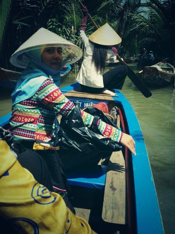 hazimahhoney's tweet image. Yeay, da gemuk! Ngeee #throwback #mekong #viatnam