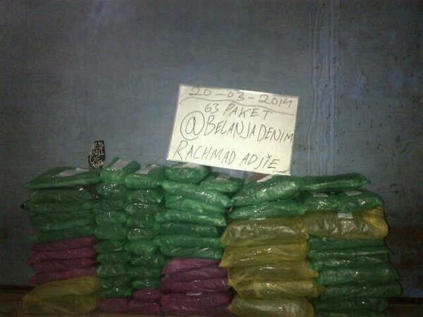 belanjadenim's tweet photo. Hehehehe. Ayo order kak mumpung barang kehabisan :)) http://t.co/Cd9VTl9X7S