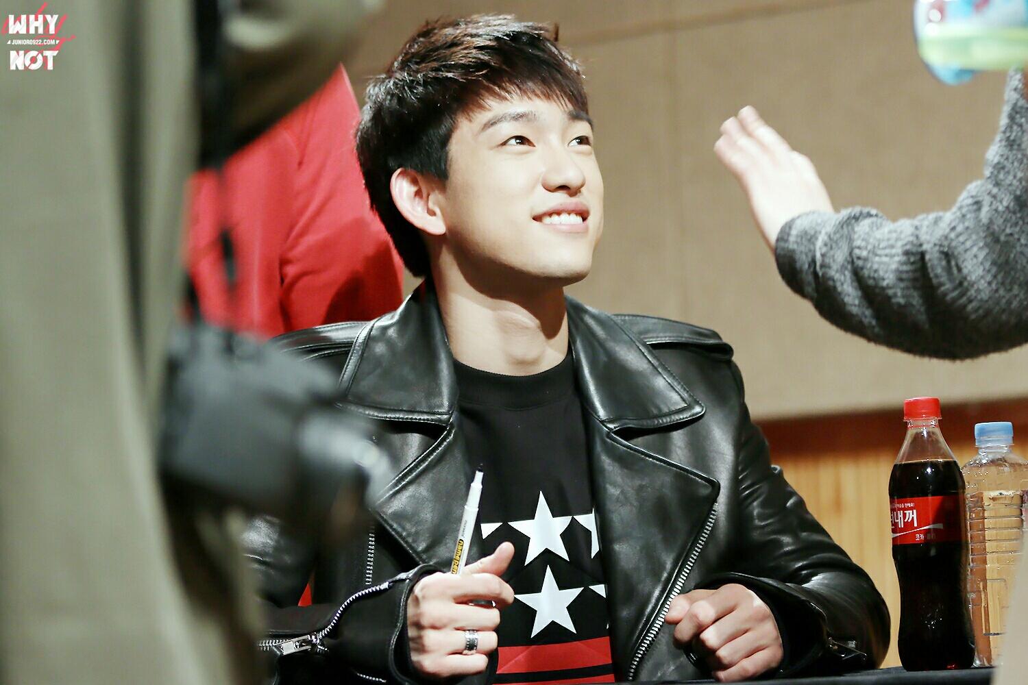 BjLpxR7CMAAjbrF.jpg:large