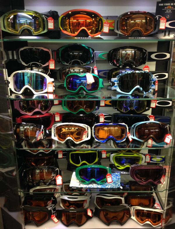 SkiExchangeLtd's tweet photo. Our Sparkling Oakley Sale! #greatdeals @Oakley_UK http://t.co/0fqRb53mpc